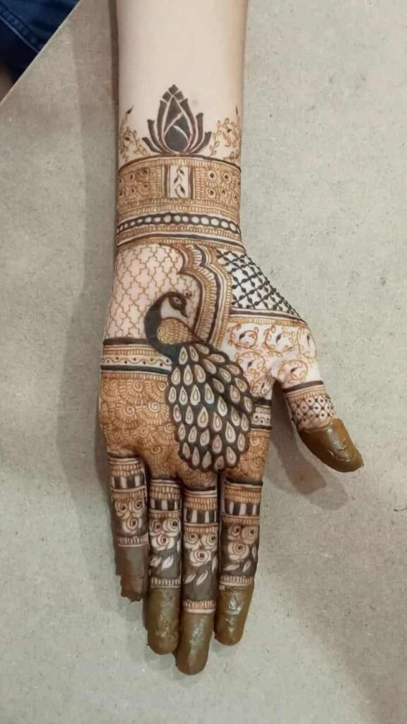 95+ Top Trending Stylish Front Hand Mehndi Designs for Fashion Lovers 78 Peacock Front Hand Mehndi Design