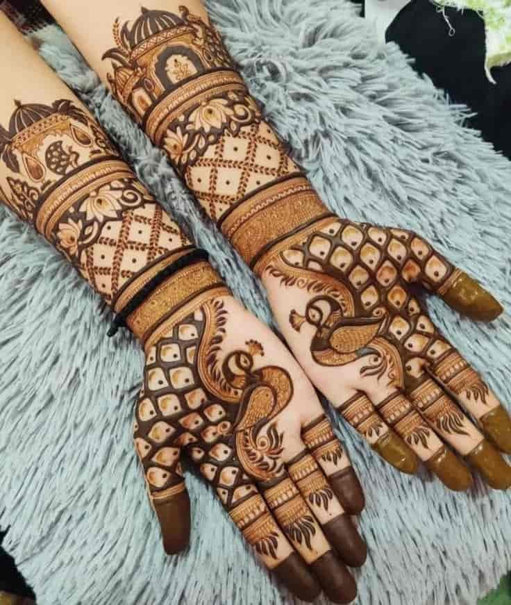 95+ Top Trending Stylish Front Hand Mehndi Designs for Fashion Lovers 77 Peacock Front Hand Mehndi Design