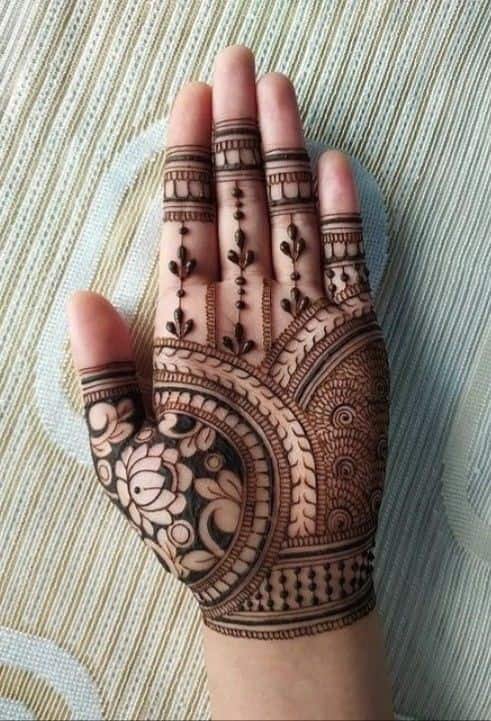 95+ Top Trending Stylish Front Hand Mehndi Designs for Fashion Lovers 13 Arabic Stylish Front Hand Mehndi Design