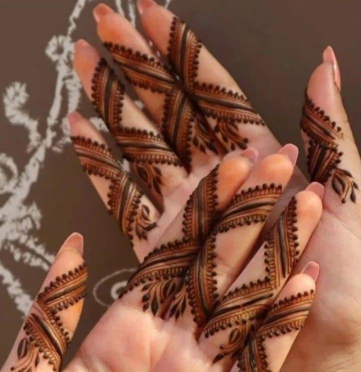 Top 60+ Front Finger Mehndi Design Trends of 2025 58 Front Finger Mehndi Design