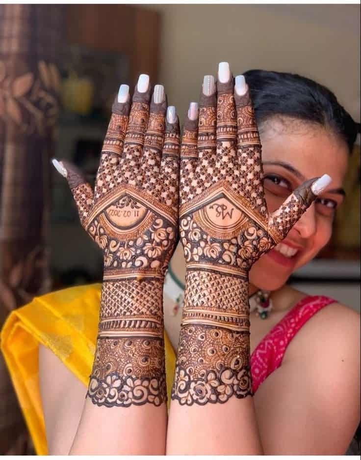 Top 50+ Modern Engagement Mehndi Designs Ideas 33 Modern Engagement Mehndi Designs Back Hand