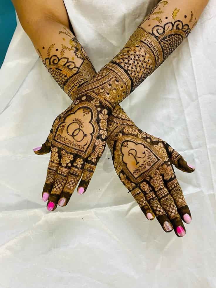 Top 50+ Modern Engagement Mehndi Designs Ideas 28 Modern Engagement Mehndi Designs Back Hand