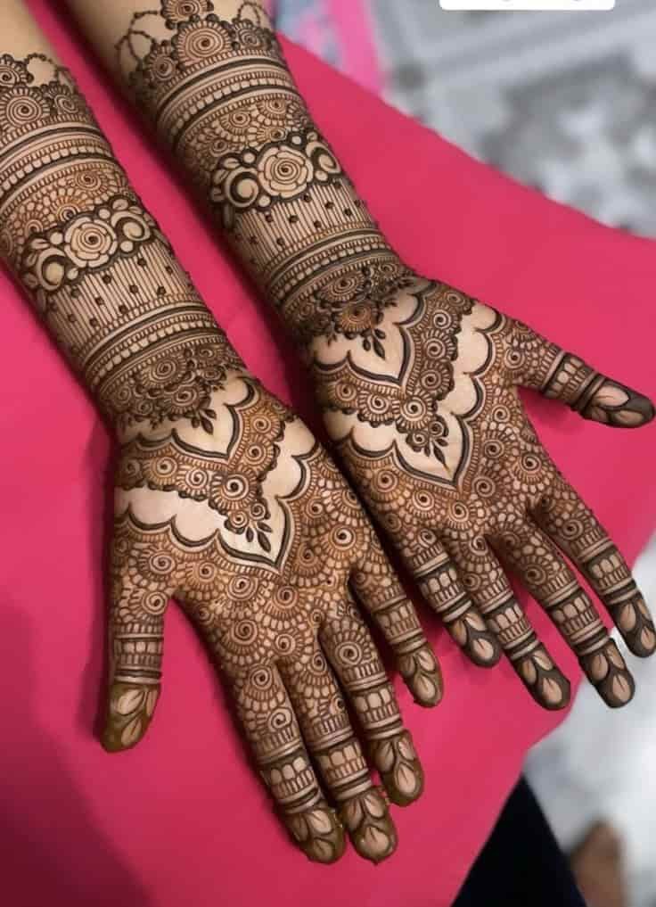 Top 50+ Modern Engagement Mehndi Designs Ideas 7 Modern Engagement Mehndi Designs Front Hand