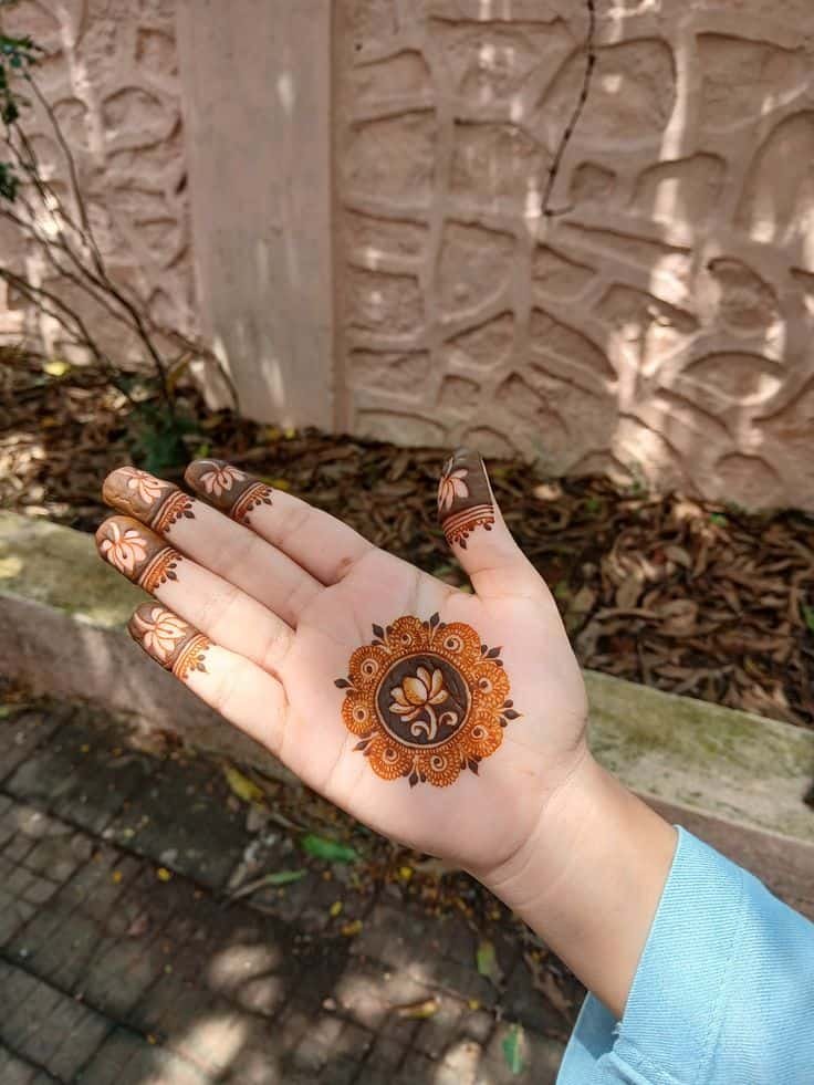 Latest Flower Mehndi Designs for Front Hands – Perfect for Any Occasion 63 1000143598 Flower Mehndi Designs
