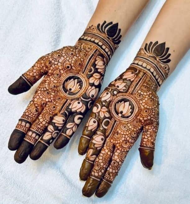 Latest Flower Mehndi Designs for Front Hands – Perfect for Any Occasion 49 1000143614 Flower Mehndi Designs