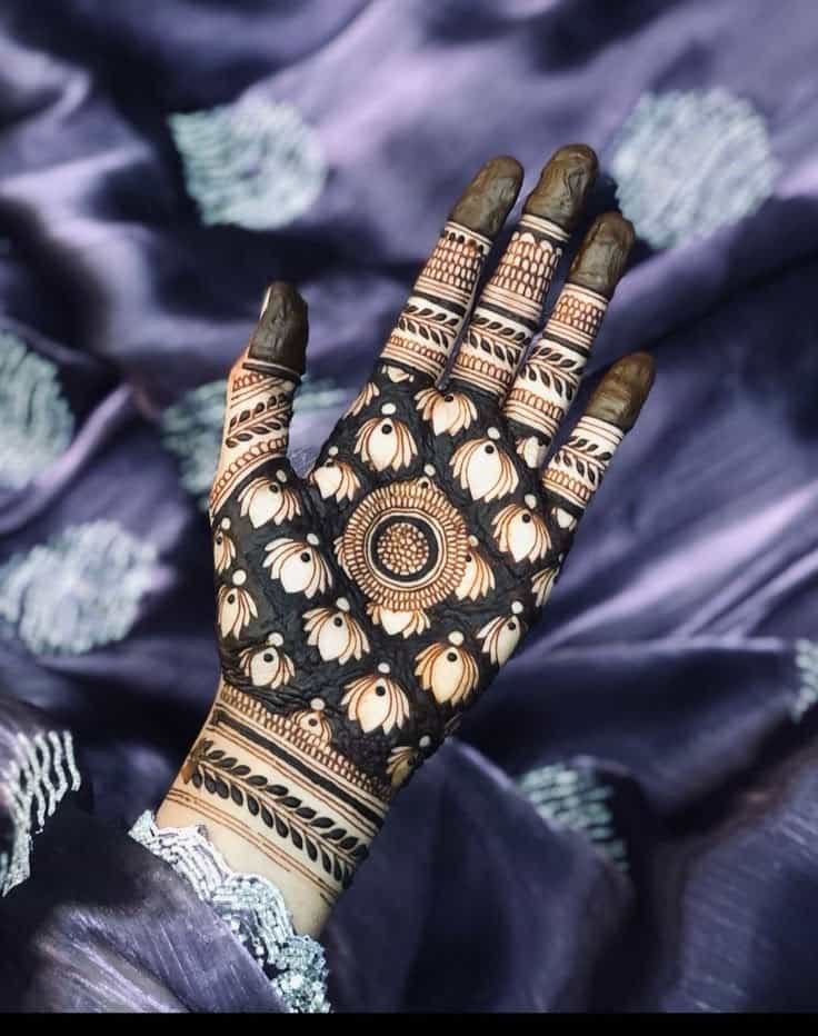 Latest Flower Mehndi Designs for Front Hands – Perfect for Any Occasion 43 1000143620 Flower Mehndi Designs