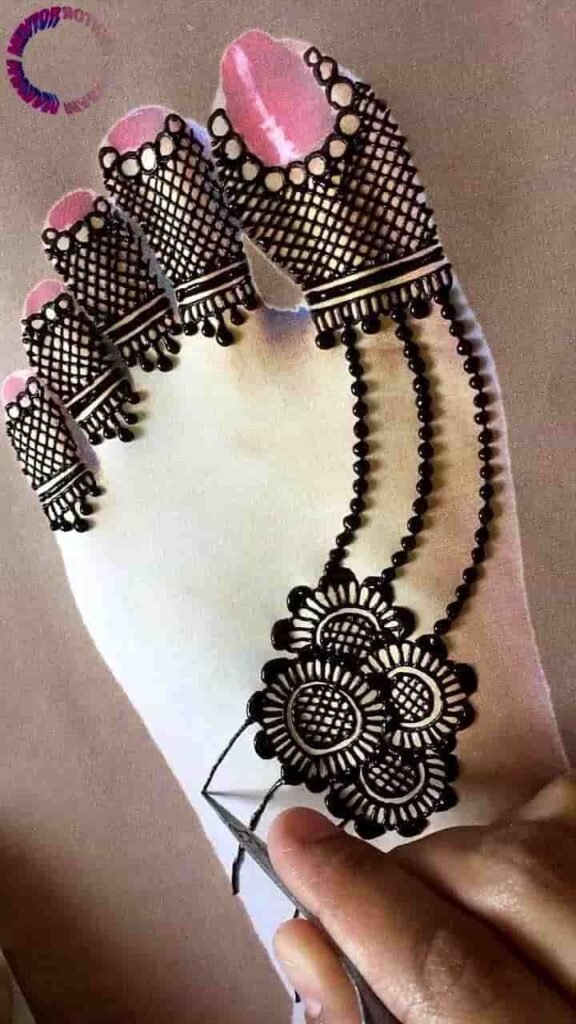 Top 50 Foot Finger Mehndi Designs to Elevate Your Bridal Look 3 Foot Finger Mehndi Designs
