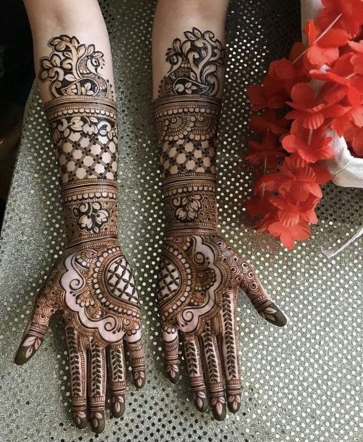 Top 25 Bridal Mehndi Designs for Full Hands – Latest Trends 2025 14 e963598999bb137a2922ec174d7fa1a5 Bridal Mehndi Designs for Full Hands